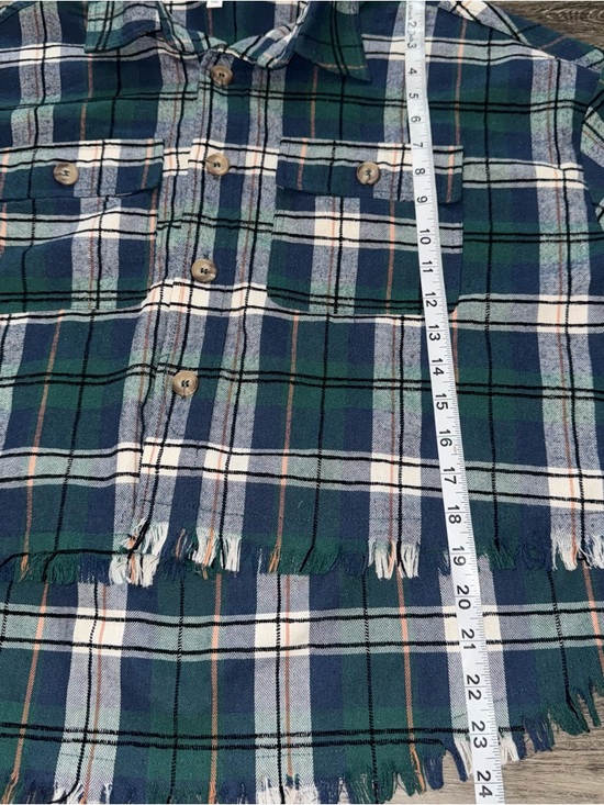 MABLE Oversized Plaid Flannel Frayed Hi-Lo Hem Cropped Boxy Fit Size Small - Picture 9 of 9